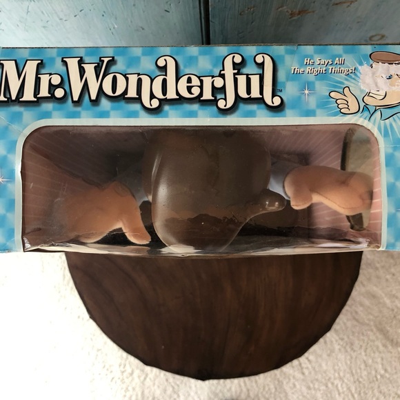 Great Gift! MR. WONDERFUL always knows just what to say! Every woman needs one… - Picture 11 of 12